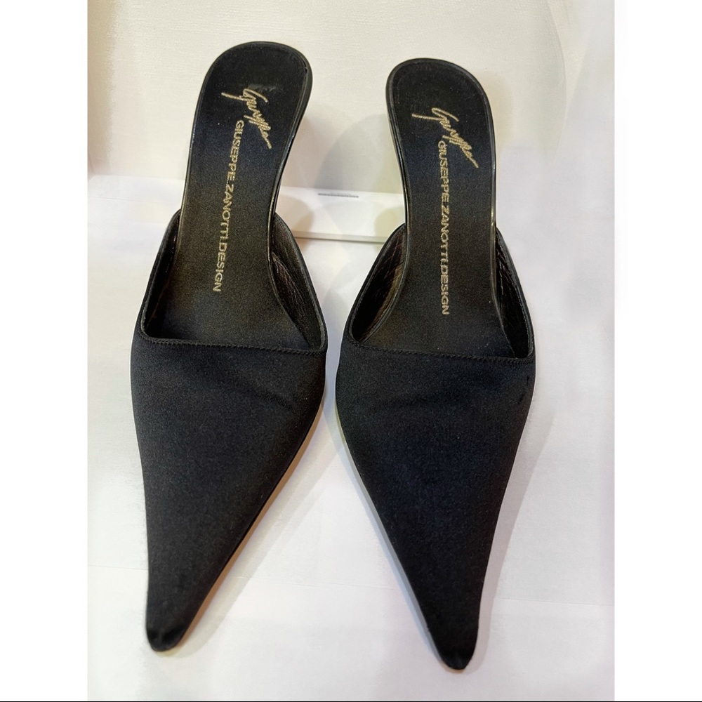 Giuseppe Zanotti mules